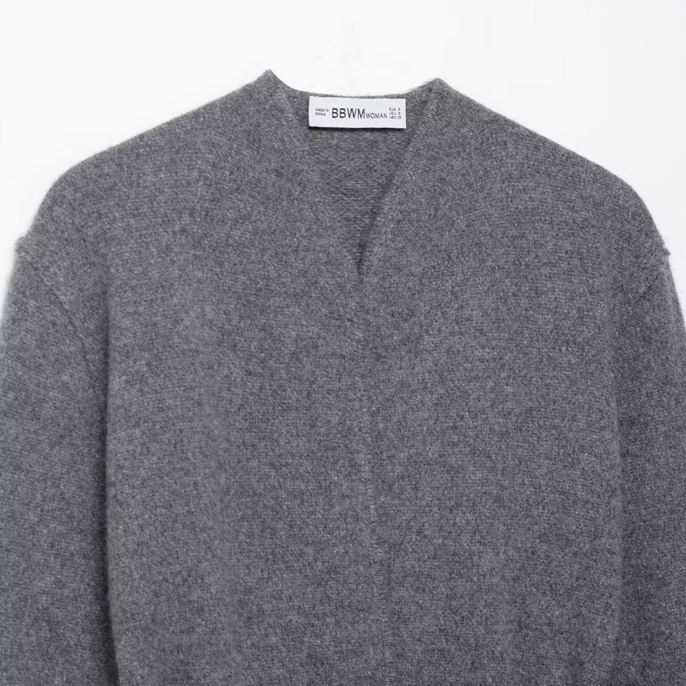 V-neck with waistband jacket