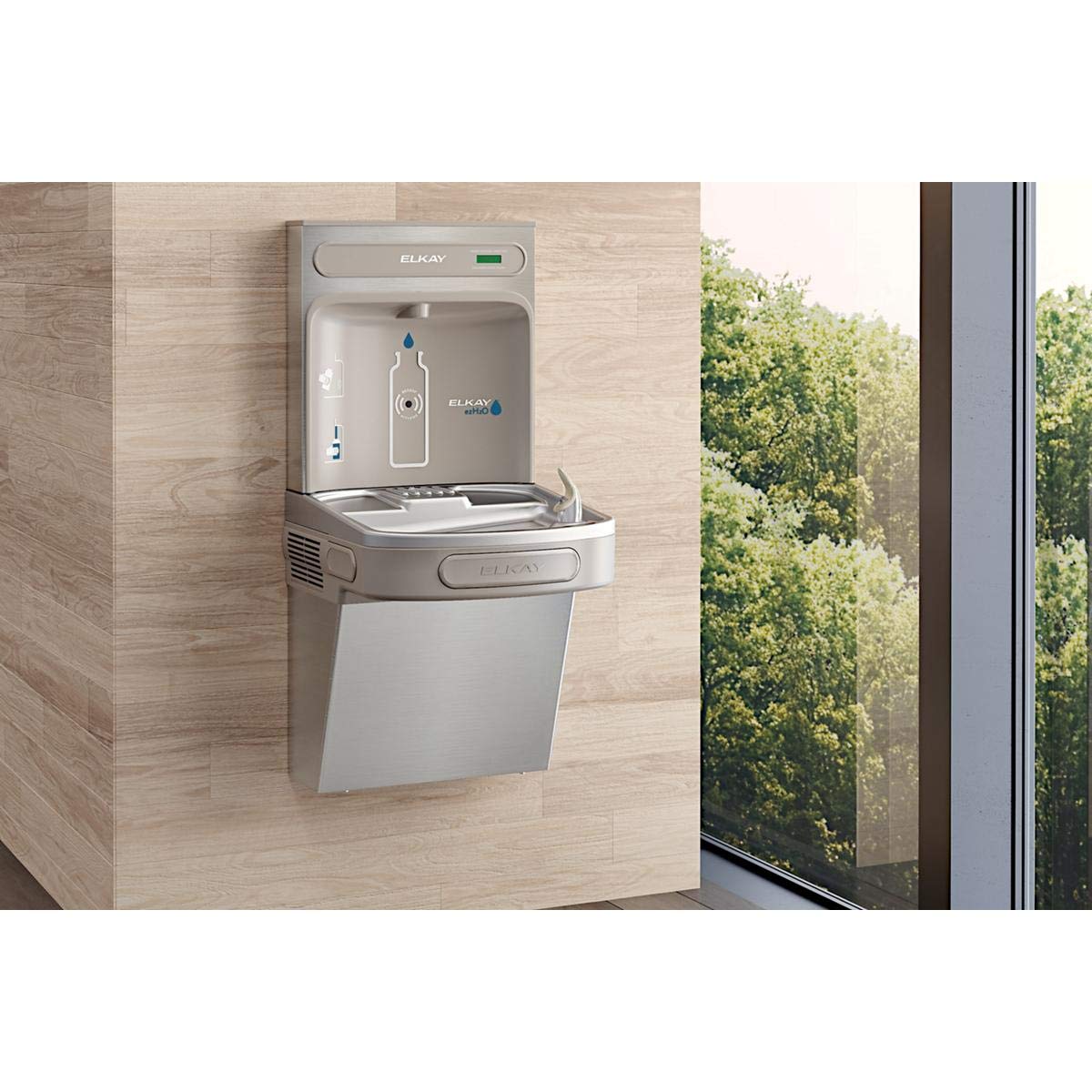 bottle filling station with lead reduction
